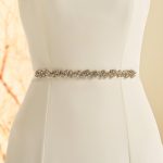 Satijn met steentjes