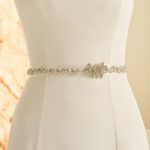 Satijn met steentjes