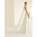 Sluier 253S van soft tule, 250 cm